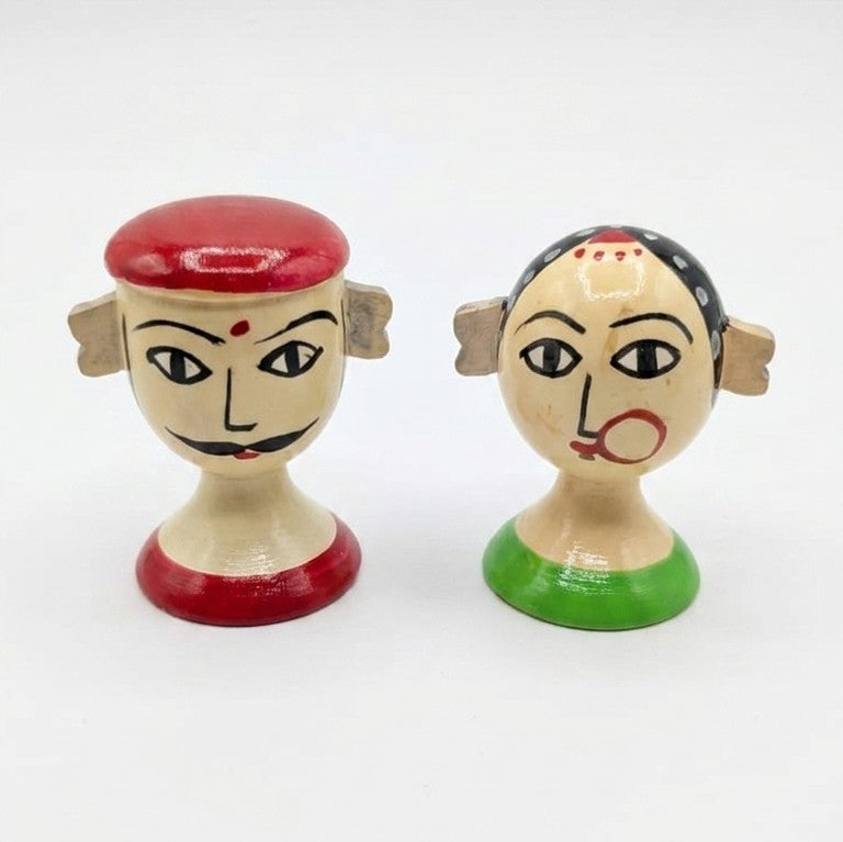 Wooden Boy & Girl Folk Art Figurines – Handcrafted Couple Decor