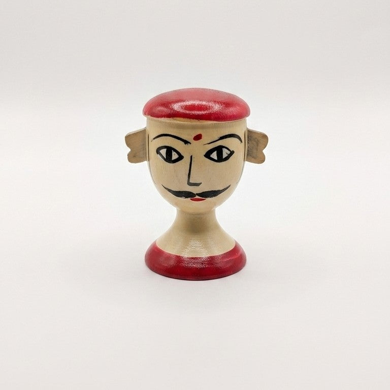 Wooden Boy & Girl Folk Art Figurines – Handcrafted Couple Decor