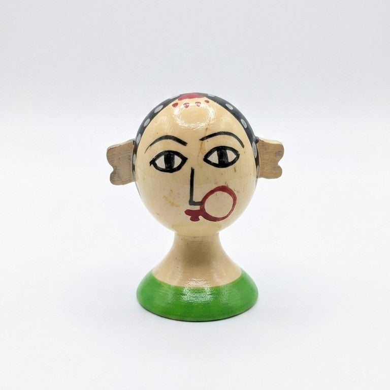 Wooden Boy & Girl Folk Art Figurines – Handcrafted Couple Decor