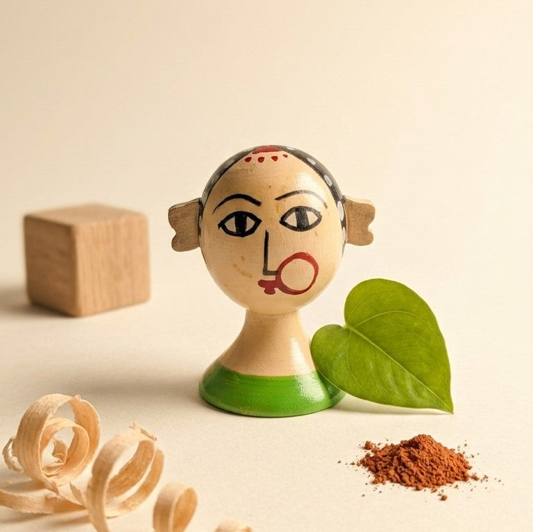 Wooden Boy & Girl Folk Art Figurines – Handcrafted Couple Decor