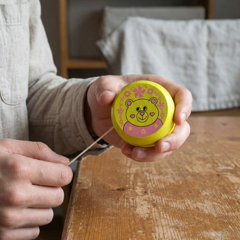 Wooden Teddy Bear Yo-Yo – Handcrafted Classical Dexterity Toy